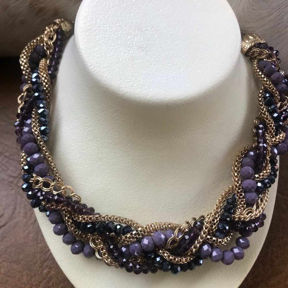 MULTI COLORED TWISTED  NECKLACE  PREOWNED